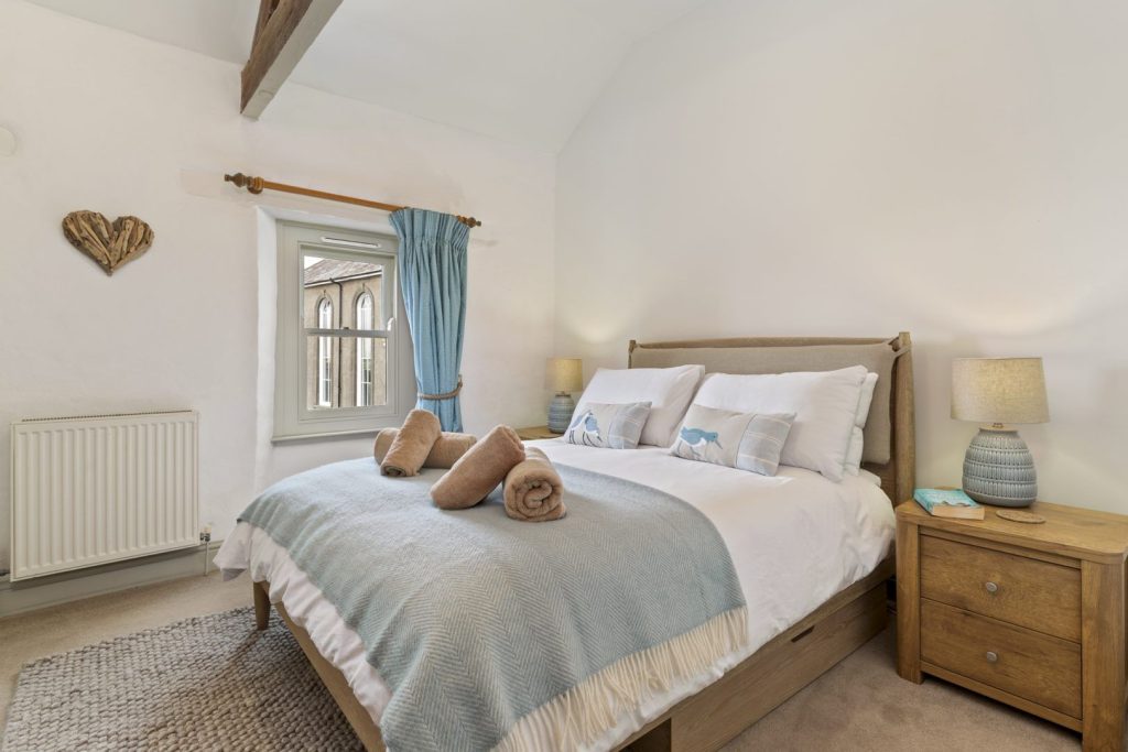 Haddocks Rest St Davids Double Bedroom