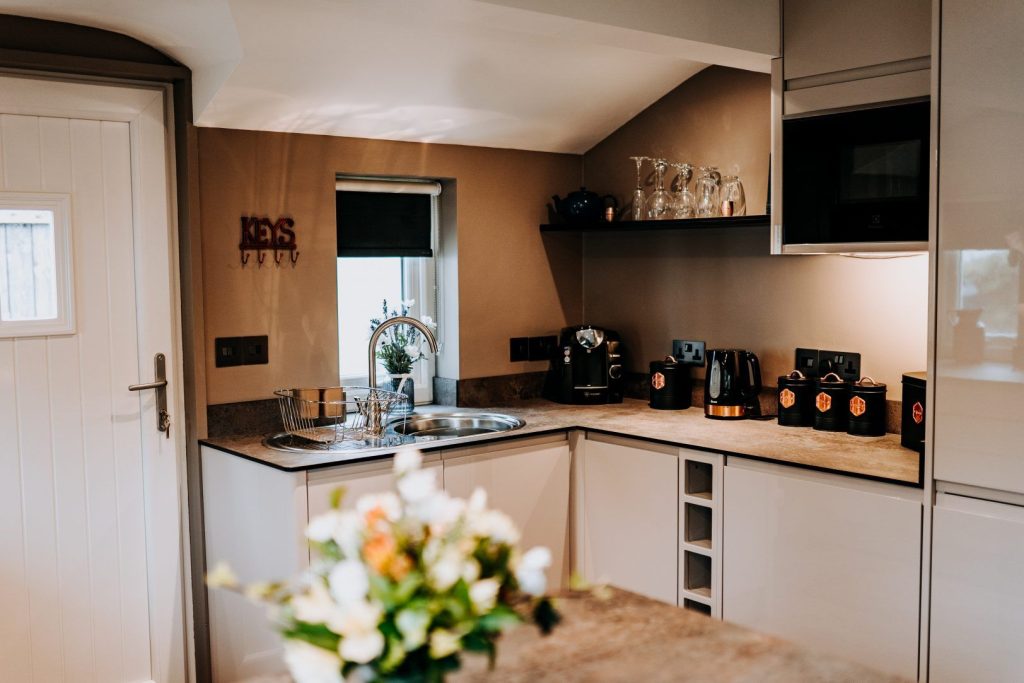 Ty Cosy St Davids Kitchen 3