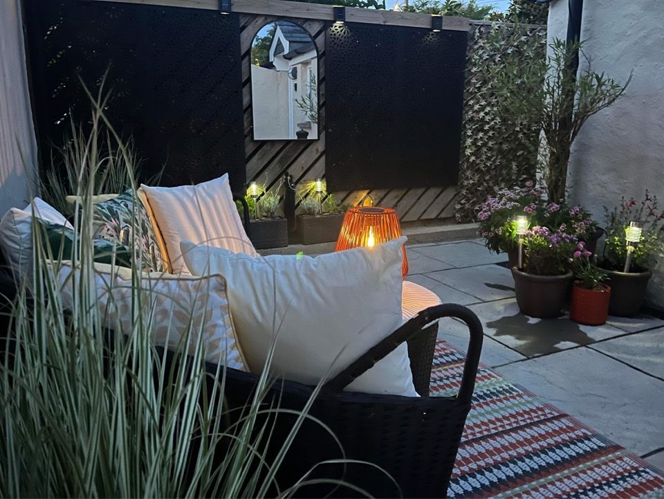 Ty Cosy St Davids Patio Night