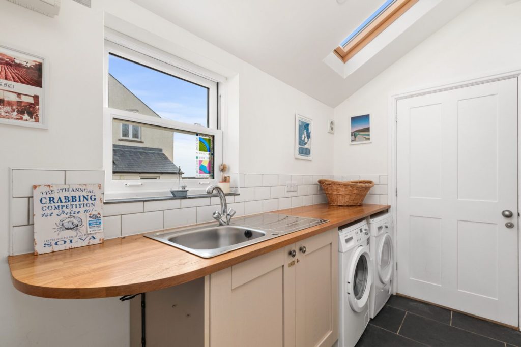 Boathouse Cottage Solva Utility Room