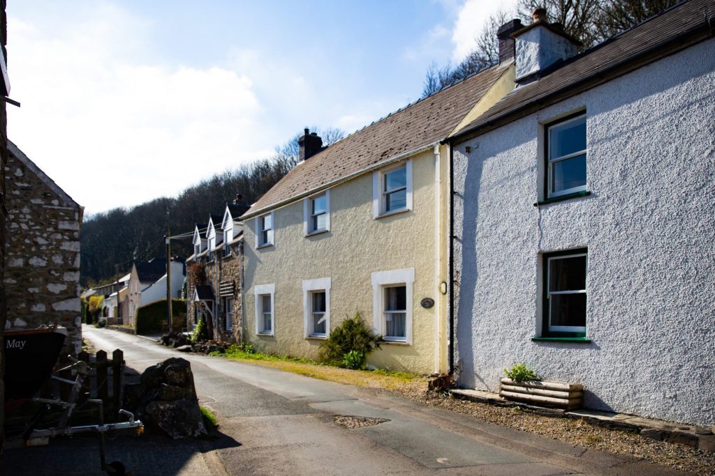 Brodawel Solva Exterior