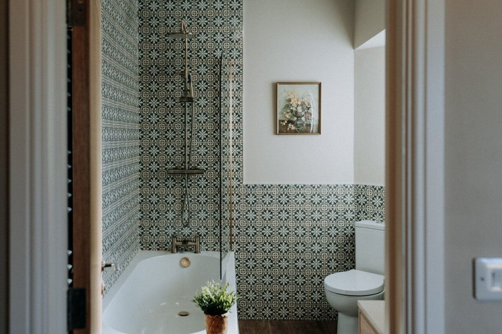 Cathedral House St Davids Bathroom