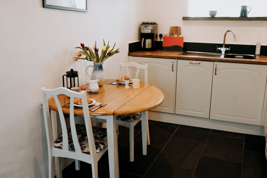 Dairy Cottage St Davids Kitchen 2