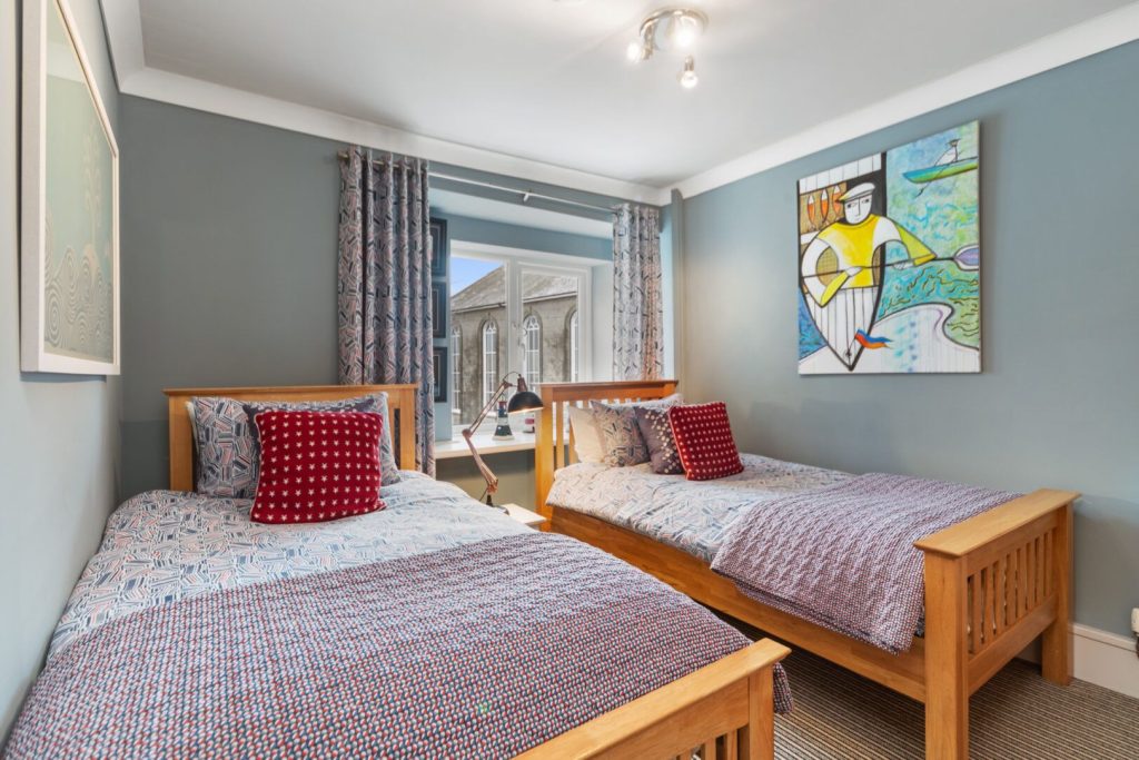 Gallery House St Davids Twin Bedroom 2