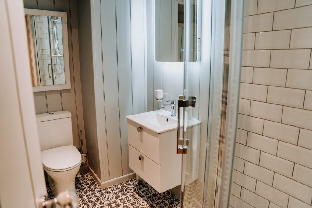 Gallery Nook St Davids Shower Room