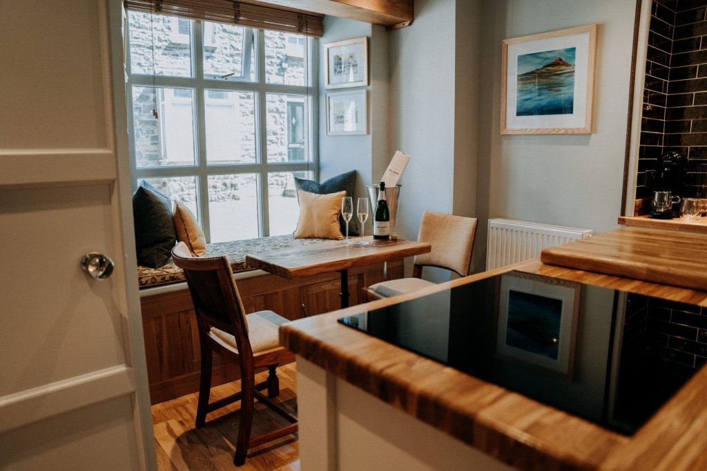 Gallery Nook St Davids Dining Table