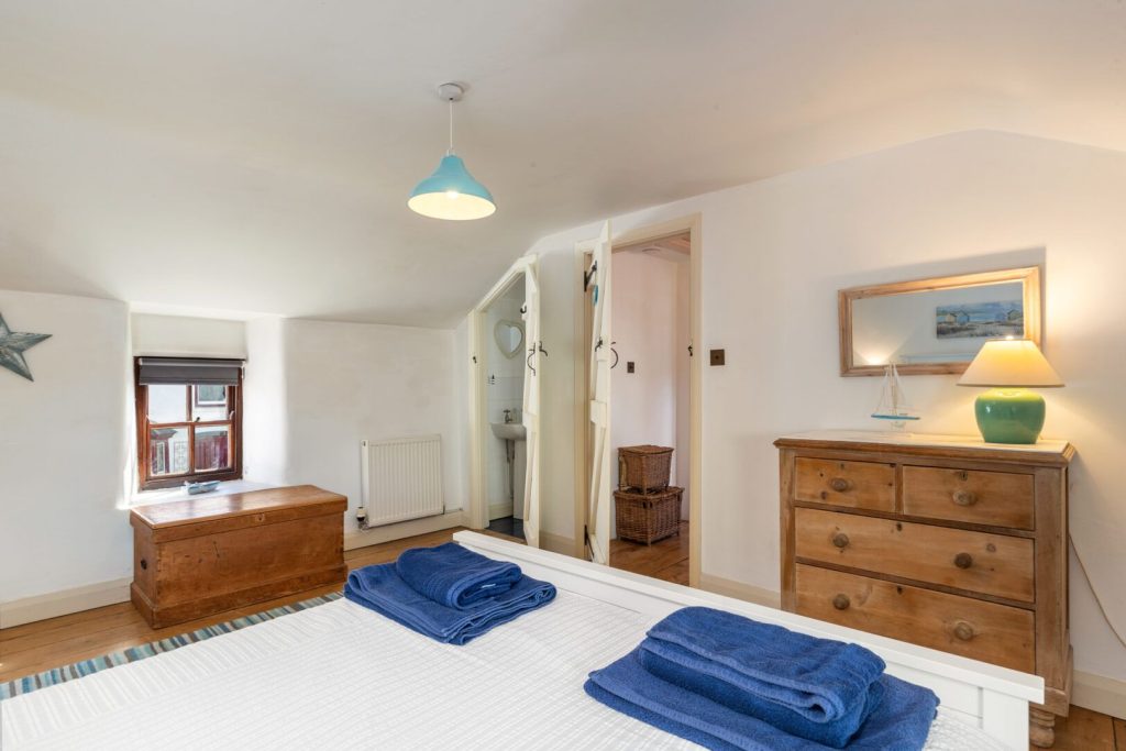 Harbourmasters Cottage St Davids Double Bedroom 3