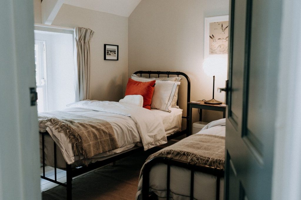Grove Cottage Solva Twin Bedroom