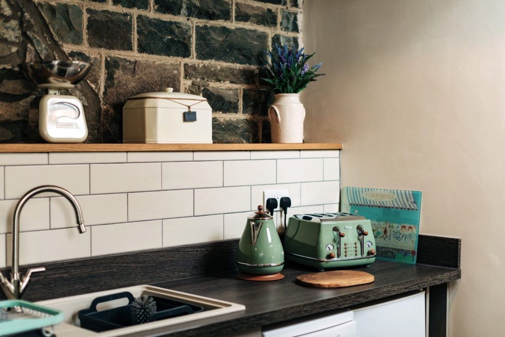 Ysgol Fach St Davids Kitchen 2