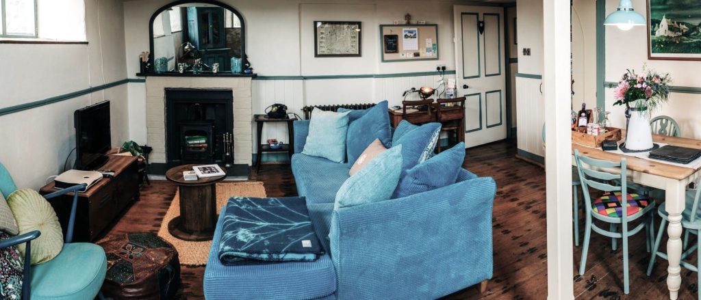 Ysgol Fach St Davids Lounge 2 