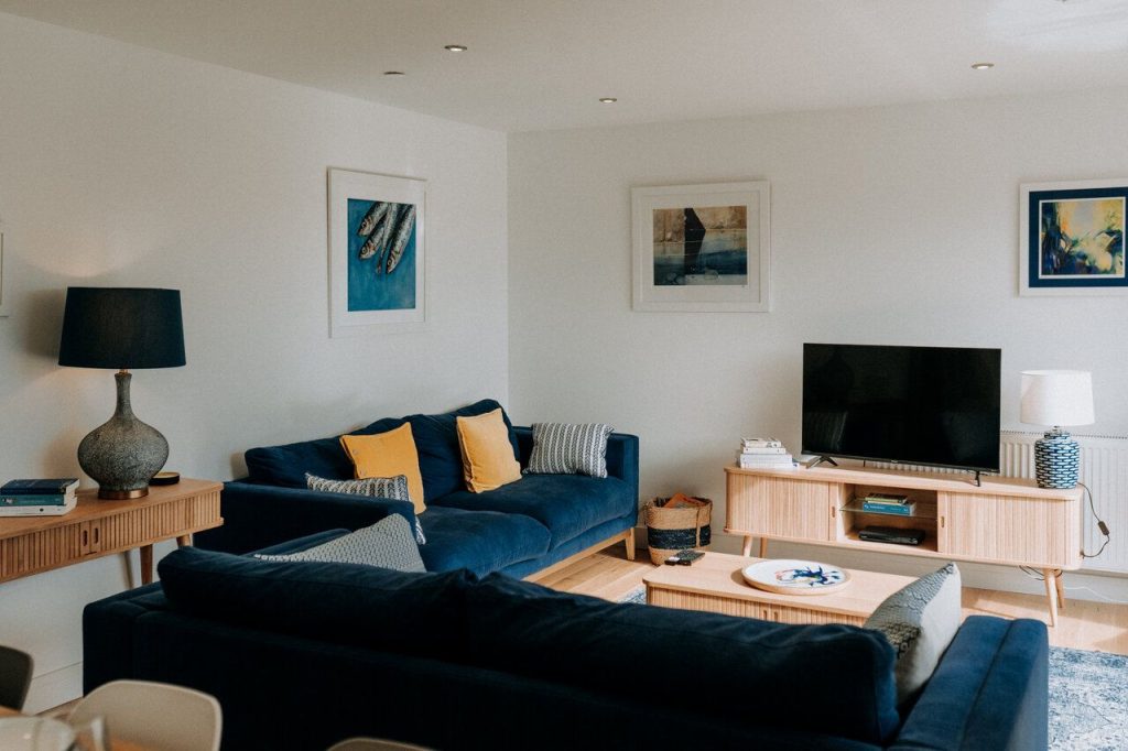 Y Mor St Davids Lounge 5 