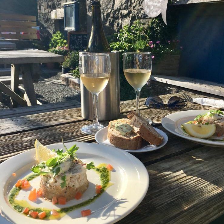 Y Bwlch Solva Outdoor Food 