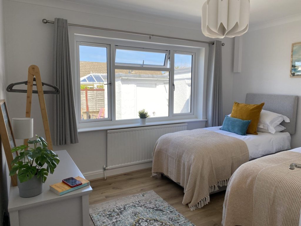 Headlands St Davids Twin Bedroom 4