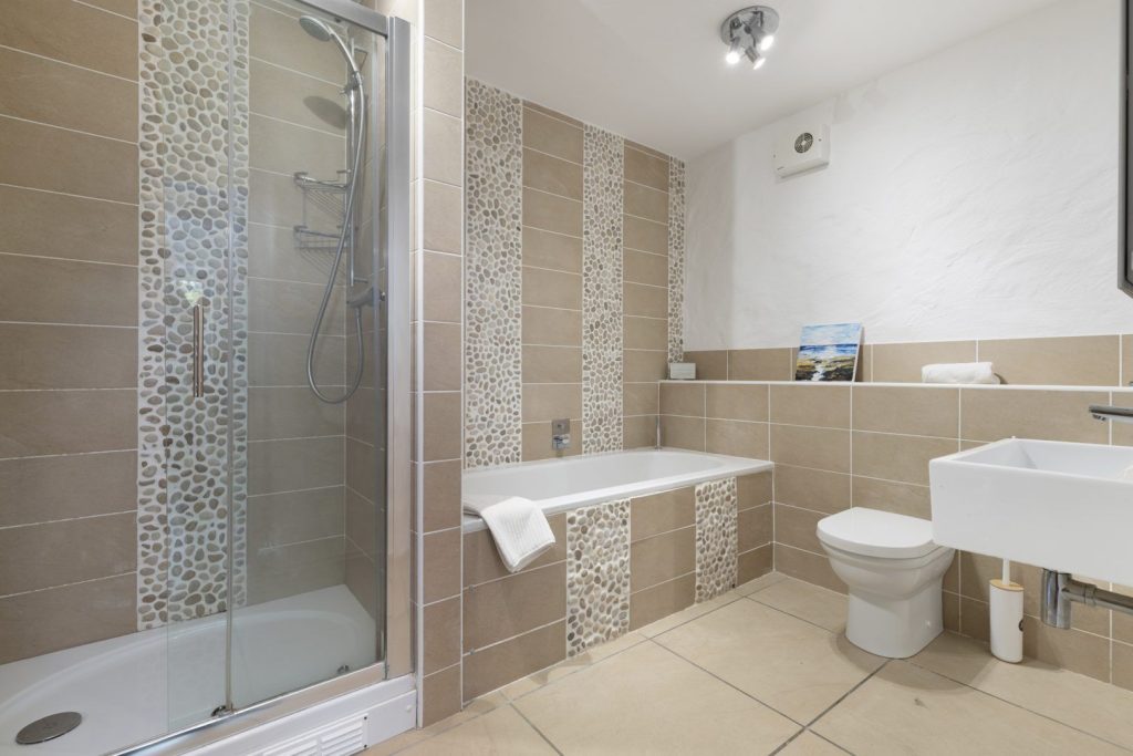 Joyful House Abereiddy Lower Floor Bathroom