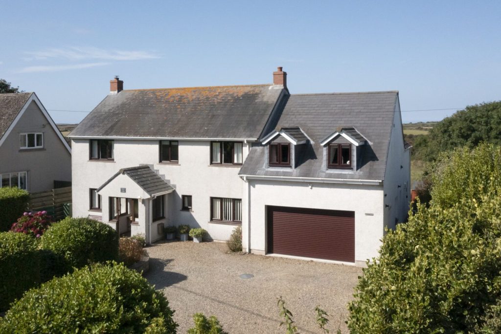 Lan Lofft St Davids Exterior