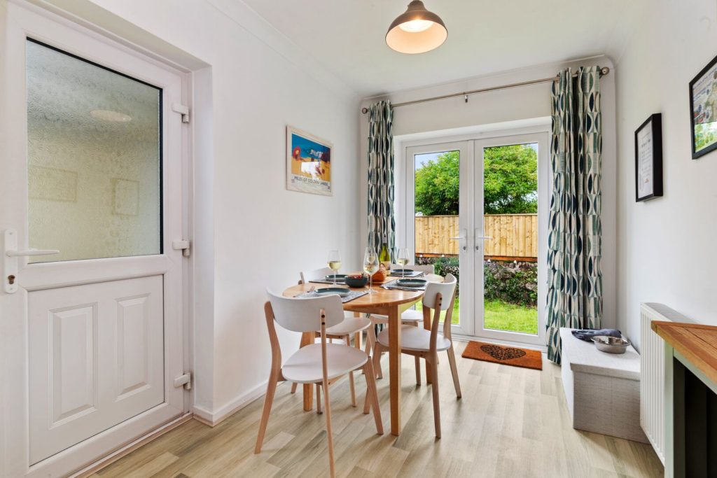 Little Nook St Davids Dining Area 3