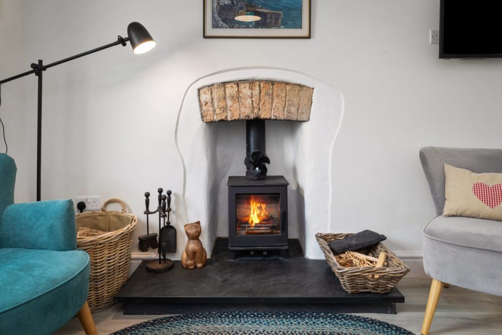 Pedwar Gwynt St Davids Living Area 3