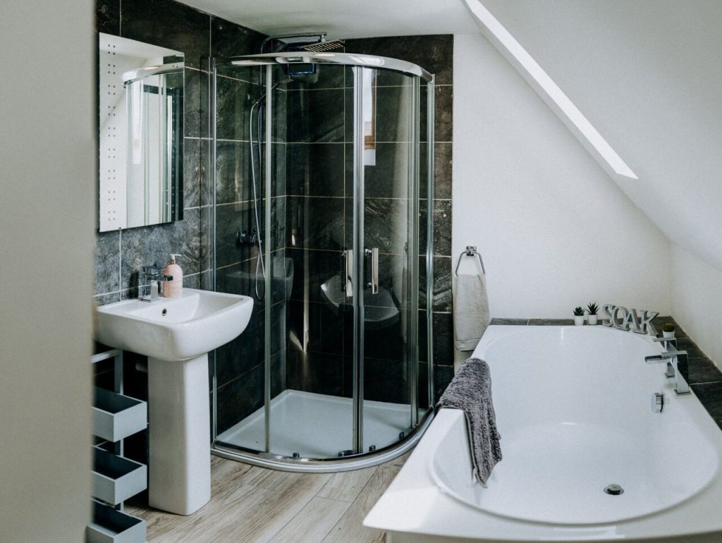 Pen Bryn St Davids Bathroom