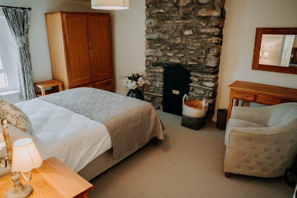 Penlan Cottage St Davids King Size Bedroom 2