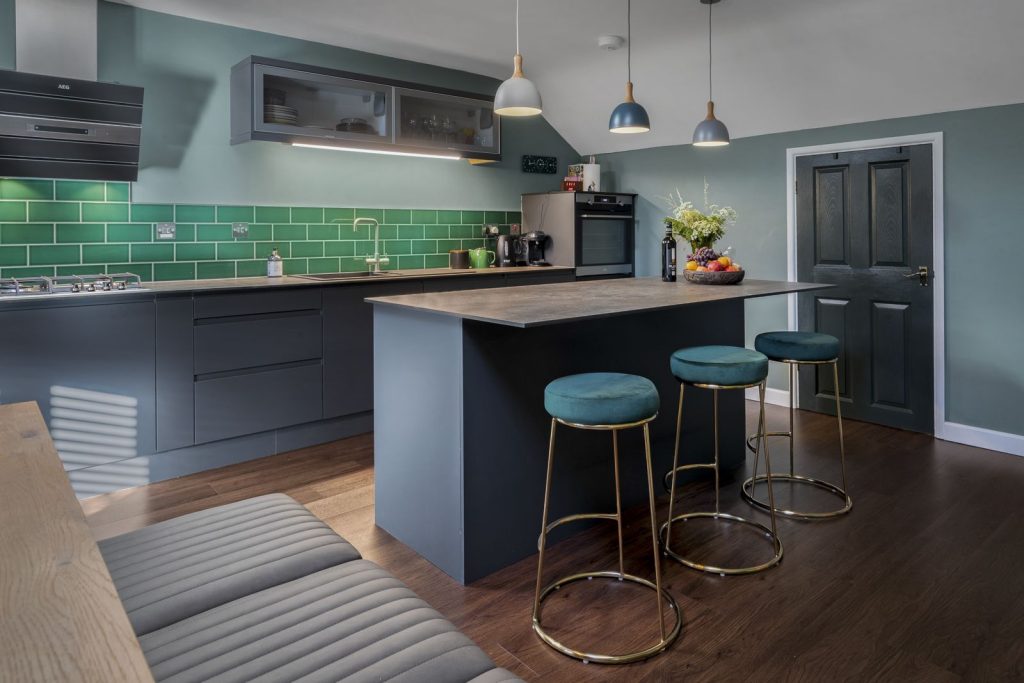 Skylarks St Davids Kitchen 2