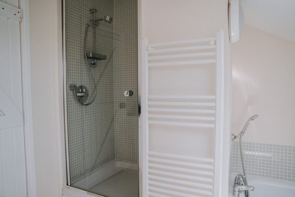 Summer Cottage St Davids King Size Bedroom En Suite