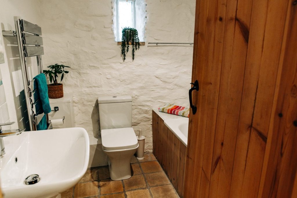 The Old Grove Bakery St Davids Bathroom 2