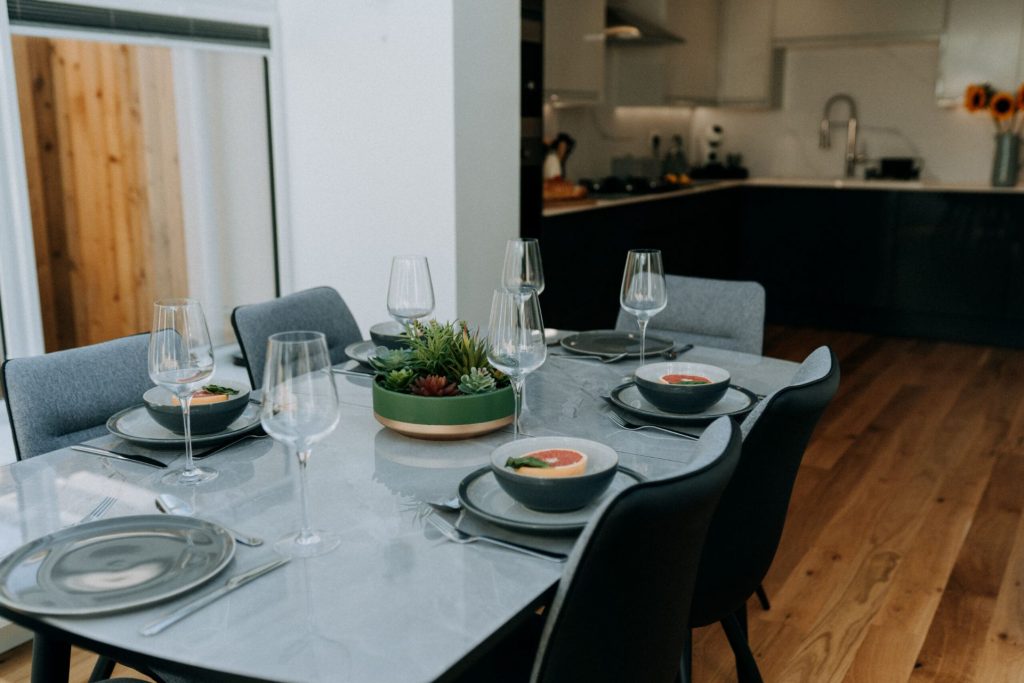 The Puffin Burrow St Davids Dining Area