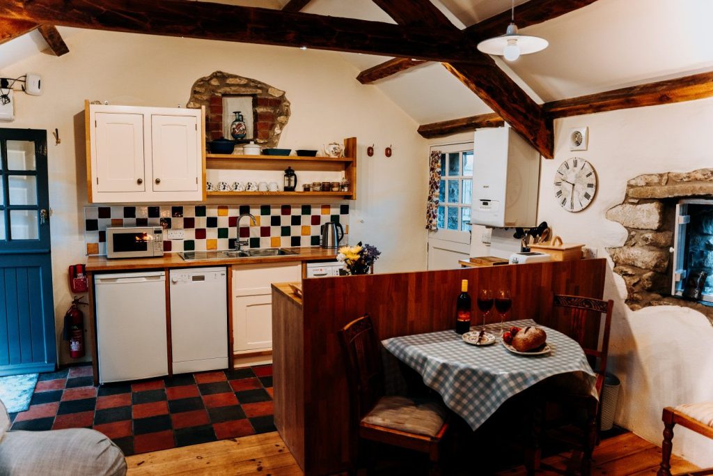 Ty Beudy St Davids Dining Area 