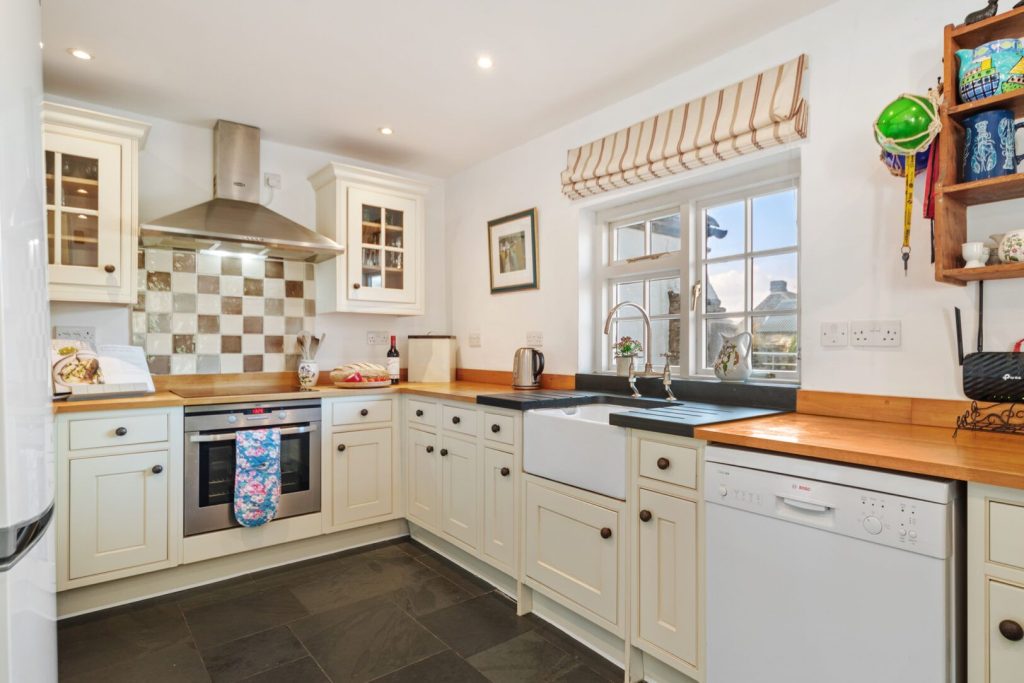 The Villa Abereiddy Kitchen 2