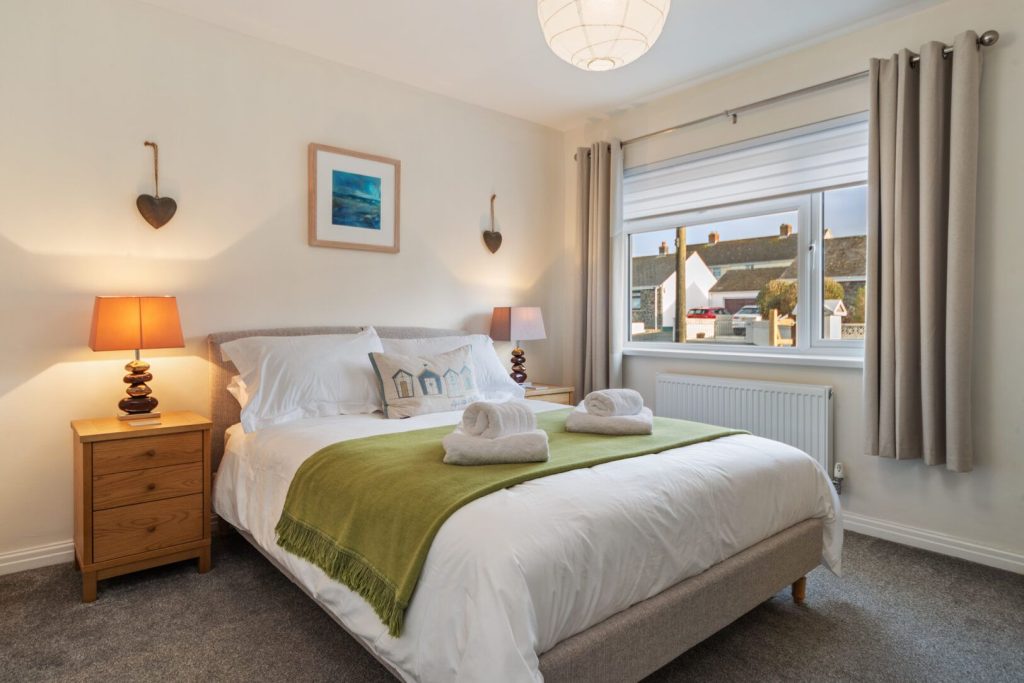 Ty haf St Davids 2nd King Size Bedroom 