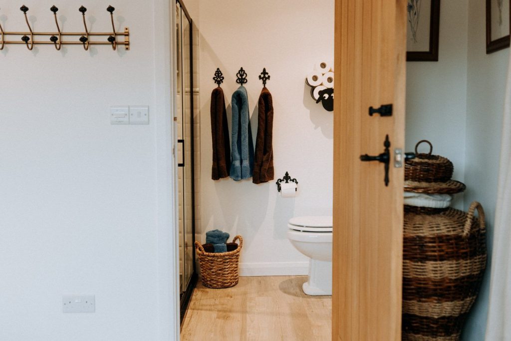 Ty Meini St Davids Shower Room