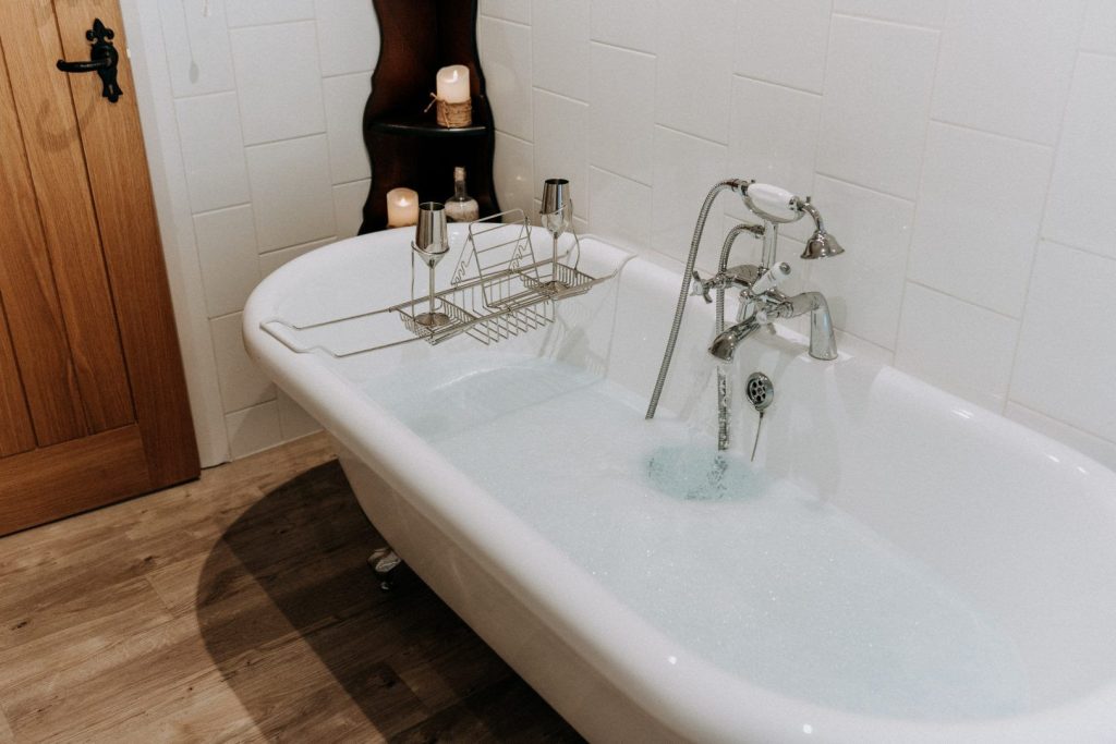 Ty Meini St Davids Bathroom