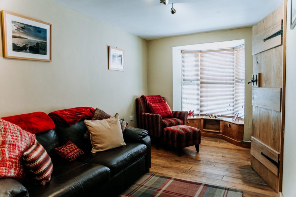 Ty Morlo St Davids 2nd Lounge 2