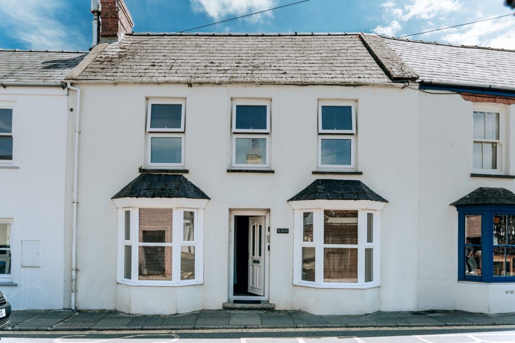 Ty Morlo St Davids Exterior