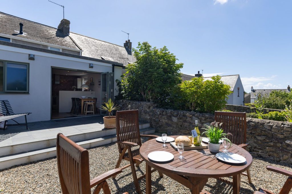 Ty Sara St Davids Patio 4