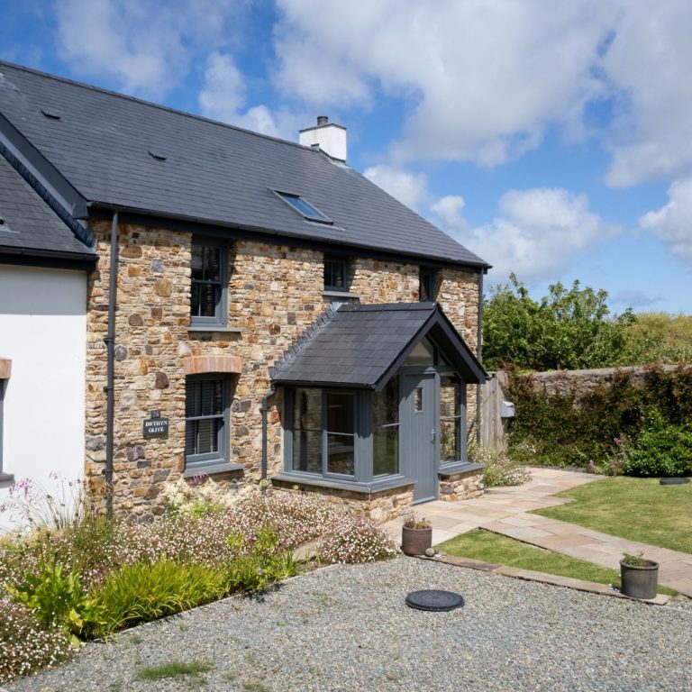 Ty Olive St Davids Exterior