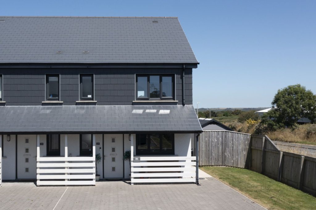 Ty Pendragon St Davids Front Exterior