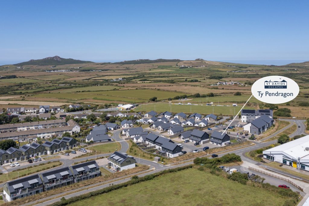 Ty Pendragon St Davids Location