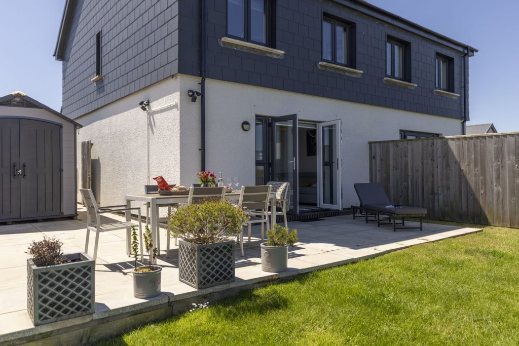 Ty Pendragon St Davids Patio 3