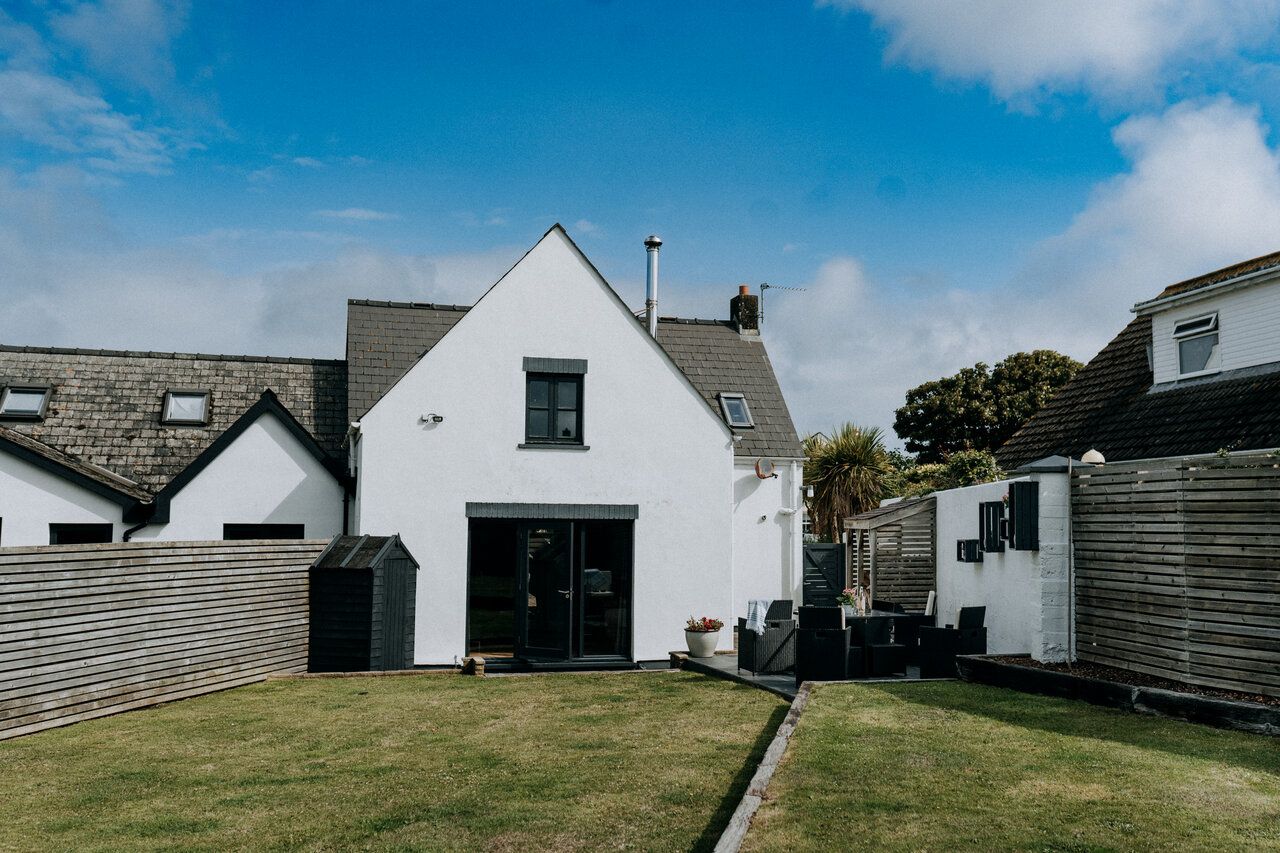 Pen Bryn St Davids Rear Exterior