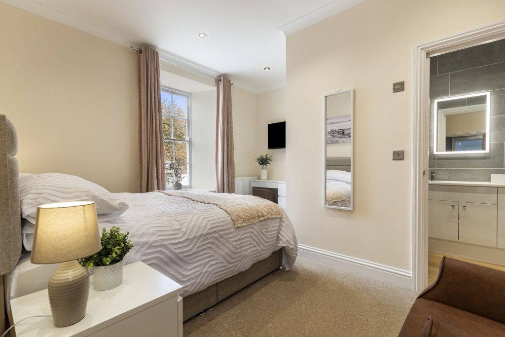 Cross Square View St Davids Kingsize Bedroom 5