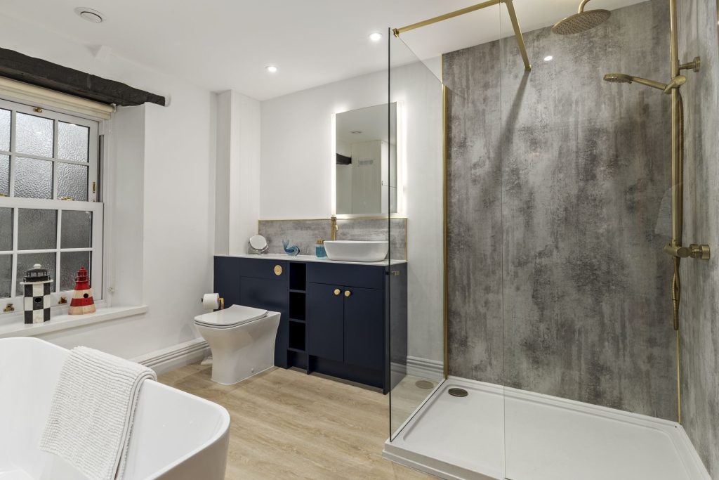 Park House St Davids Bathroom