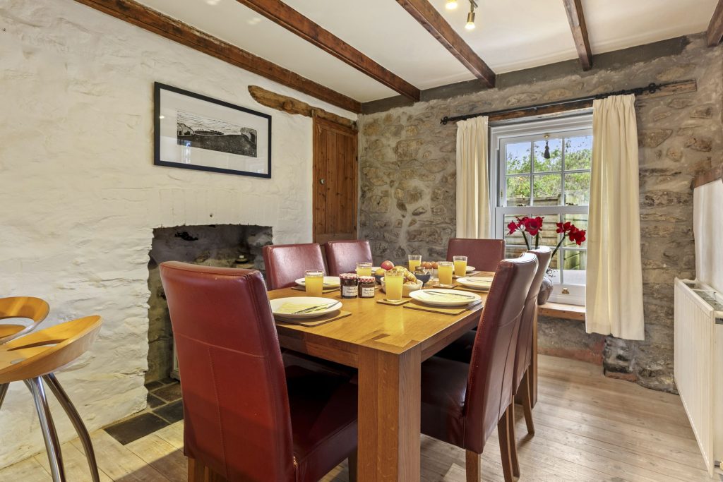 Park House St Davids Dining Area