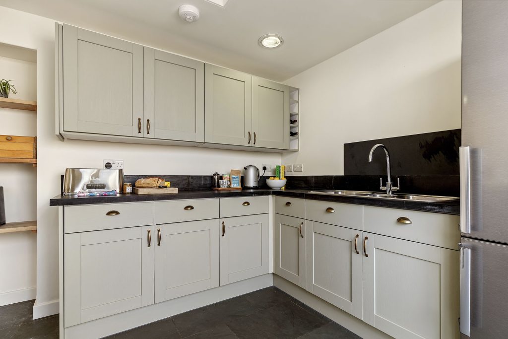 Ty Cerrig St Davids Kitchen 4