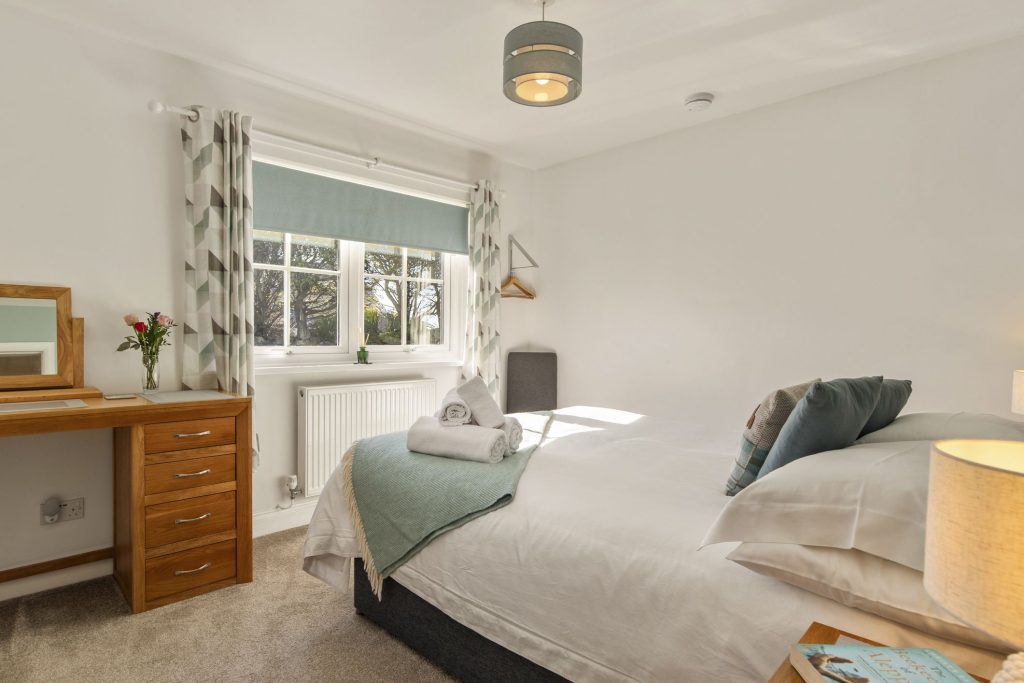 Yn Y Ty bedroom 1