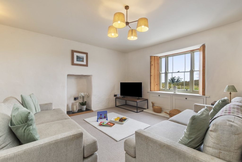The Farmhouse Snug