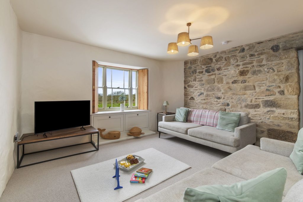 The Farmhouse Snug 2